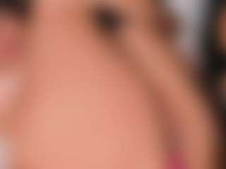 Emperatriz y Linsey's Live Sex Cam Show