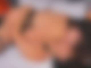 Emperatriz y Linsey's Live Sex Cam Show