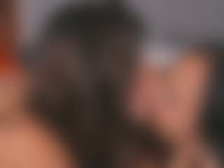 Emperatriz y Linsey's Live Sex Cam Show