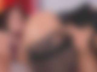 Emperatriz y Linsey's Live Sex Cam Show