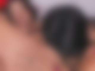 Emperatriz y Linsey's Live Sex Cam Show
