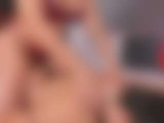 Emperatriz y Linsey's Live Sex Cam Show
