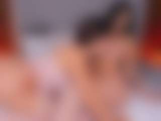 Emperatriz y Linsey's Live Sex Cam Show