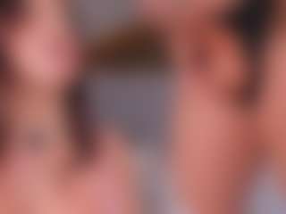 Emperatriz y Linsey's Live Sex Cam Show