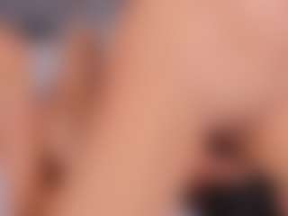 Live cam show with Emperatriz y Linsey - HD on hornycams.live