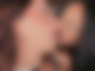 Emperatriz y Linsey's Live Sex Cam Show
