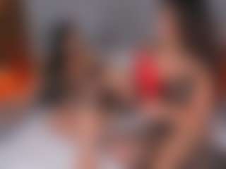 Emperatriz y Linsey's Live Sex Cam Show