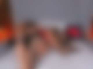 Emperatriz y Linsey's Live Sex Cam Show