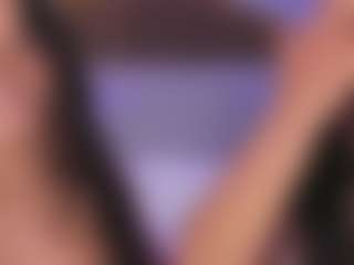 Emperatriz y Linsey's Live Sex Cam Show