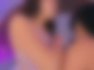 Emperatriz y Linsey's Live Sex Cam Show