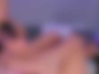 Emperatriz y Linsey's Live Sex Cam Show