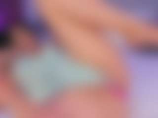 Emperatriz y Linsey's Live Sex Cam Show