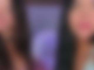 Emperatriz y Linsey's Live Sex Cam Show