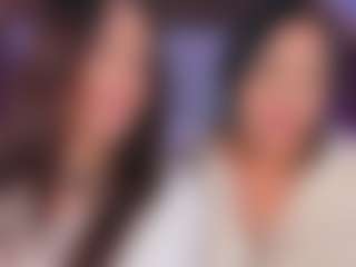 Emperatriz y Linsey's Live Sex Cam Show
