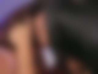 Emperatriz y Linsey's Live Sex Cam Show