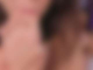 Emperatriz y Linsey's Live Sex Cam Show
