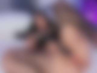 Emperatriz y Linsey's Live Sex Cam Show