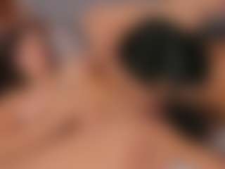 Emperatriz y Linsey's Live Sex Cam Show
