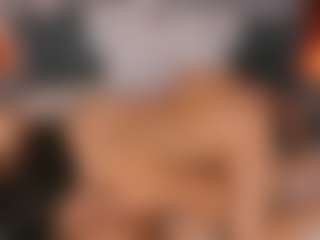 Emperatriz y Linsey's Live Sex Cam Show