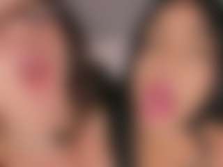 Emperatriz y Linsey's Live Sex Cam Show