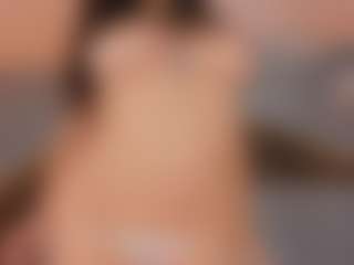 Live cam show with Emperatriz y Linsey - Double Penetration on Nude Live Now