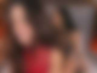 Emperatriz y Linsey's Live Sex Cam Show