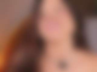 Live cam show with Emperatriz y Linsey - Squirt on Camsoda