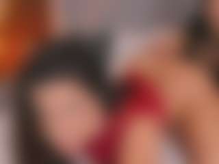 Emperatriz y Linsey's Live Sex Cam Show