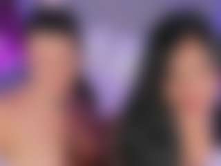 Emperatriz y Linsey's Live Sex Cam Show