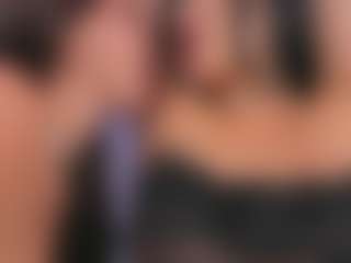 Emperatriz y Linsey's Live Sex Cam Show