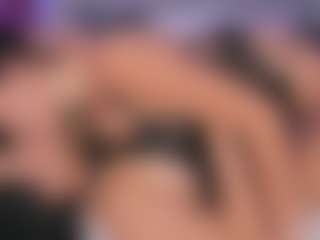 Emperatriz y Linsey's Live Sex Cam Show