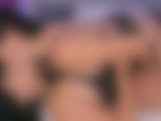 Emperatriz y Linsey's Live Sex Cam Show