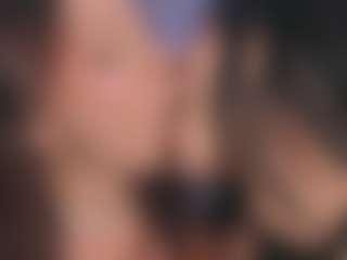 Emperatriz y Linsey's Live Sex Cam Show