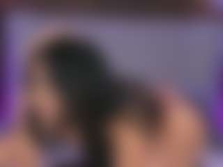 Emperatriz y Linsey's Live Sex Cam Show
