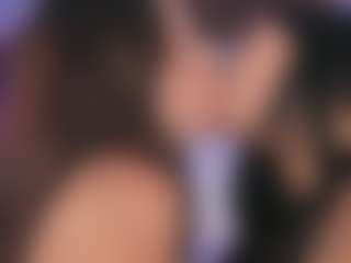 Emperatriz y Linsey's Live Sex Cam Show