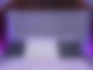 Emperatriz y Linsey's Live Sex Cam Show