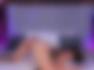 Emperatriz y Linsey's Live Sex Cam Show