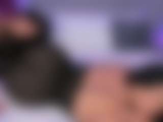 Emperatriz y Linsey's Live Sex Cam Show