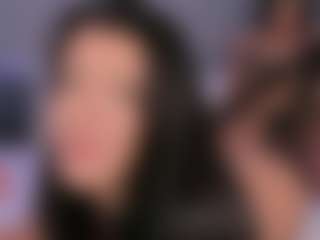 Emperatriz y Linsey's Live Sex Cam Show