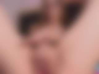Live cam show with NicoleBlake - Thin on Camming Site