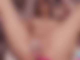 Live cam show with NicoleBlake - Latina on xDating | colombia