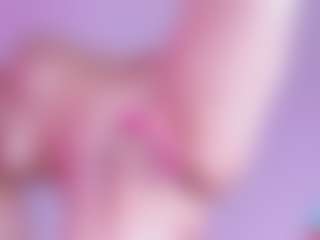 Live cam show with NicoleBlake - Bedroom on SpankPalCams