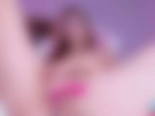 Live cam show with NicoleBlake - Blonde Hair on Camiplay Live