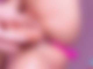 Live cam show with NicoleBlake - Camel Toe on StripNow