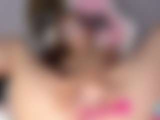 Live cam show with NicoleBlake - Blonde Hair Amateur on livesuperchat.net