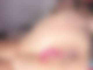 Live cam show with NicoleBlake - Thin on Soda Cam