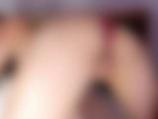 Live cam show with NicoleBlake - Smoking on CamClone