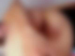 Live cam show with NicoleBlake - Blonde Hair on Dolls Live