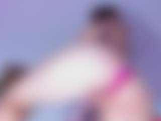 Live cam show with NicoleBlake - Smoking on parknlotfishbdy