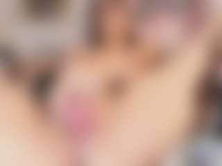 Live cam show with NicoleBlake - Camel Toe on hrnylive.com